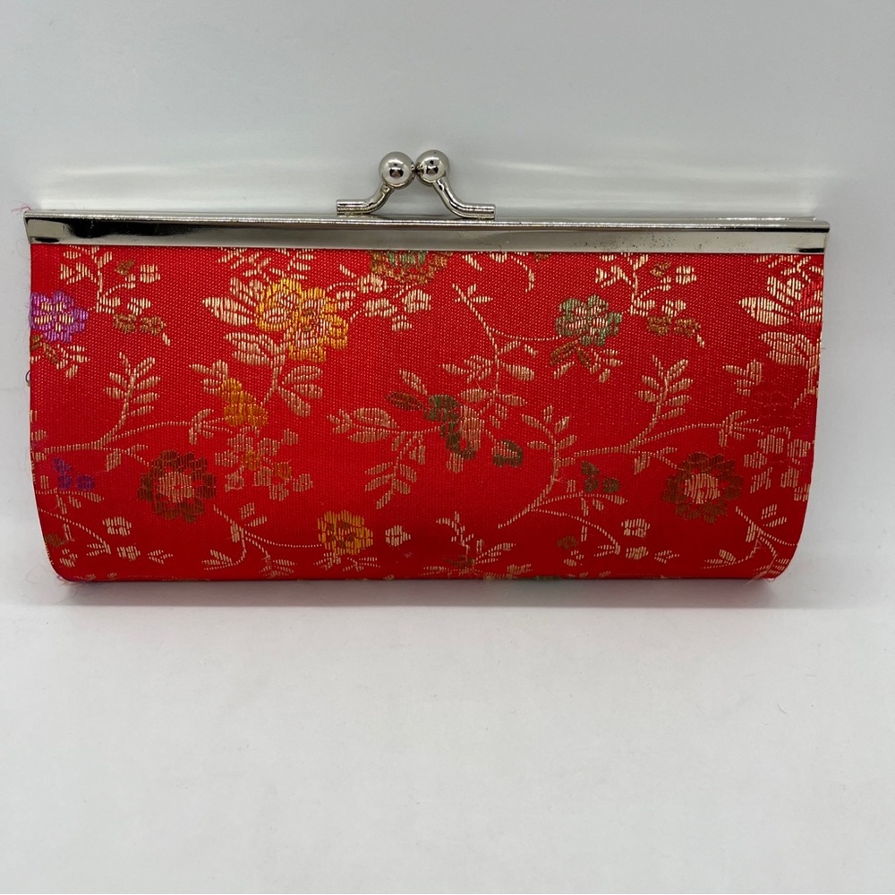 Vintage Japanese Silk Embroidered Kiss Closure  Silver Tone Metal